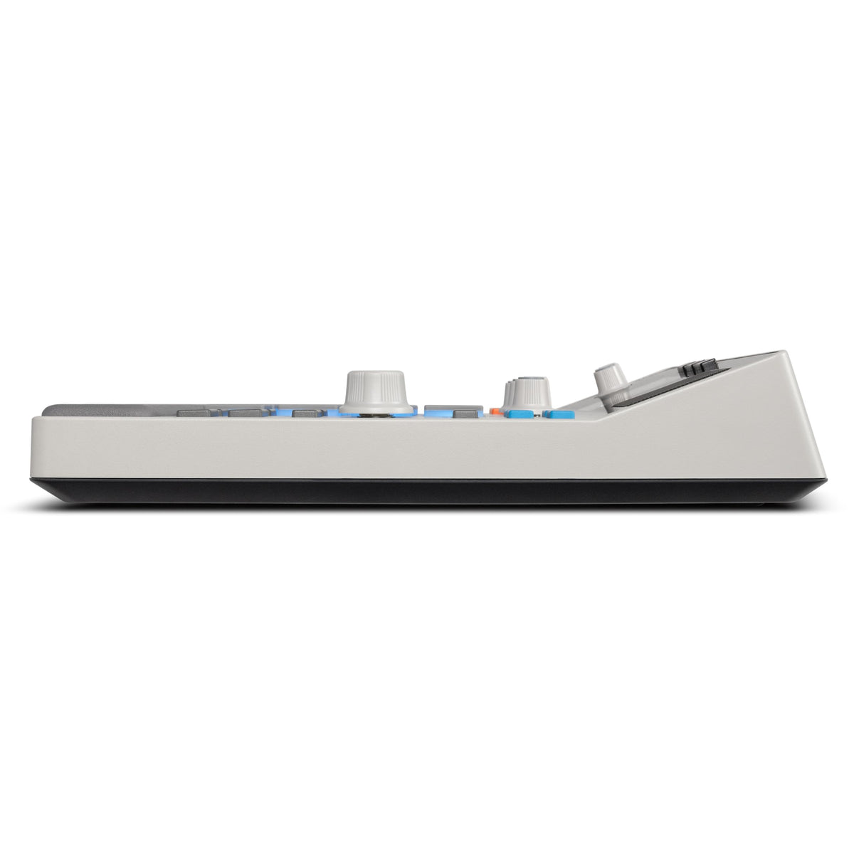 MPC Sampler MPCSAMPLE tragbar Standalone USB-C mit 16 Pads Lautsprecher Mikrofon und Akku 23,6 × 19,4 × 5 cm