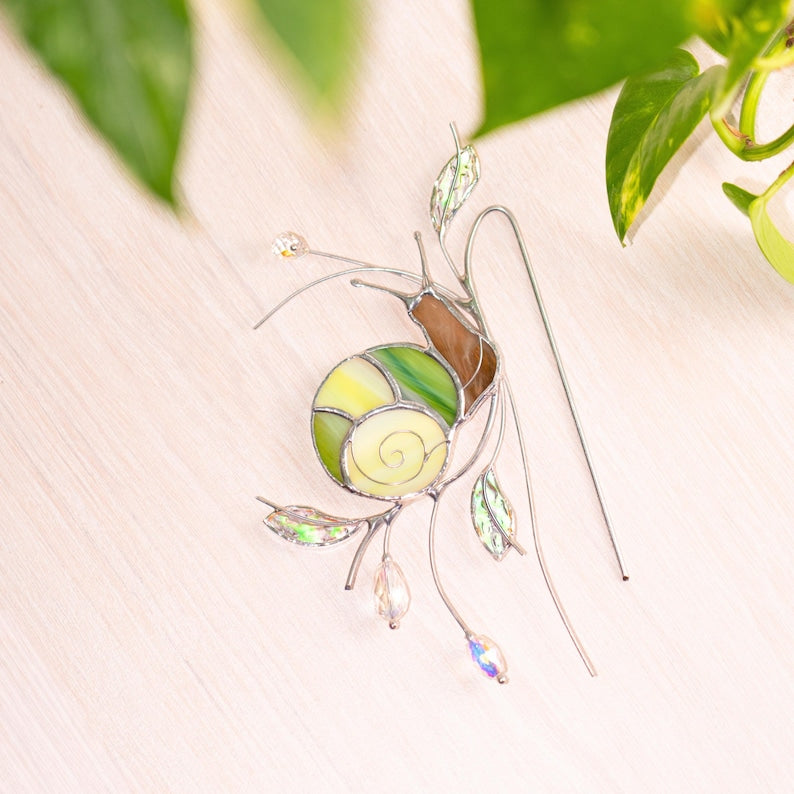 Gartenschnecke Buntglas Sonnenfänger mit Kristallen – 9,5 x 16,5 cm