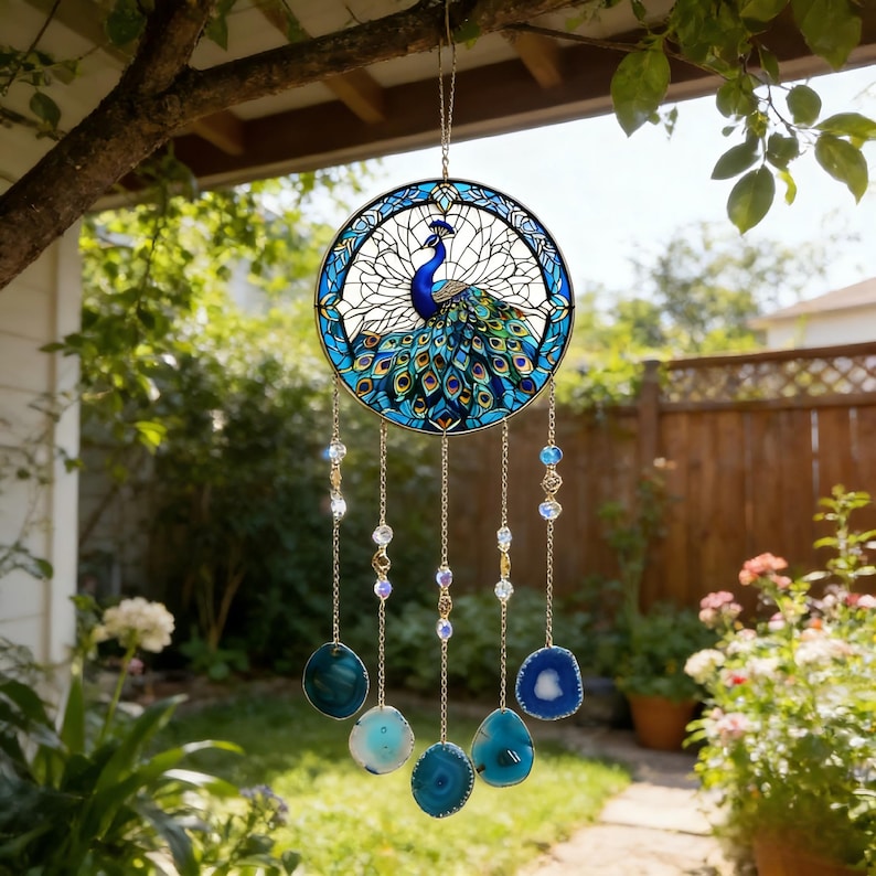 Acryl-Pfauen-Sonnenfänger aus Buntglas, Gartenwindspiel