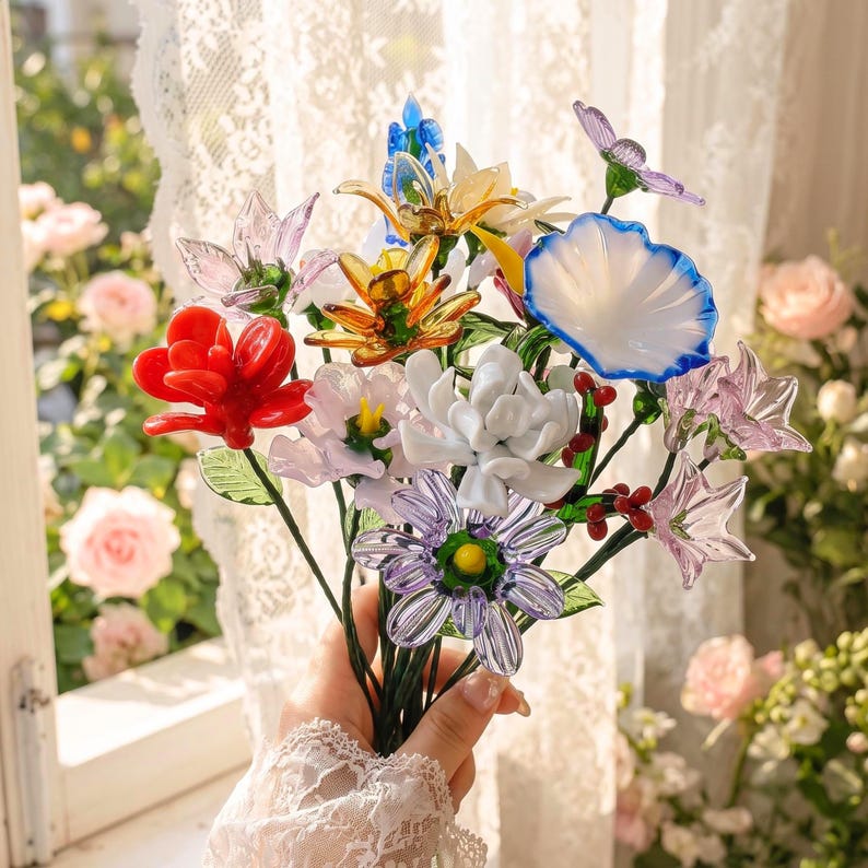 Geburtsmonatsblume aus Glas, mundgeblasene Glasblume, handgefertigtes Deko-Arrangement, 25 cm