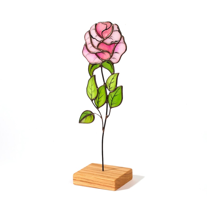 Kolibri- und Lilien-Skulptur aus Buntglas, Tiffany-Technik, Eichensockel, 26 cm