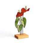 Kolibri- und Lilien-Skulptur aus Buntglas, Tiffany-Technik, Eichensockel, 26 cm