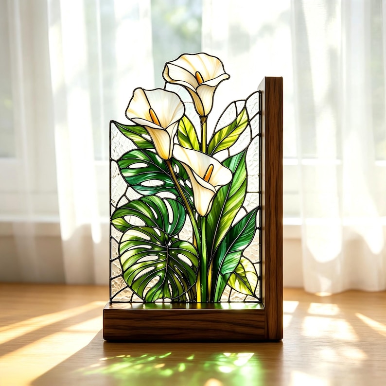 Buchstützen aus Buntglas Calla-Lilien Monstera Holzsockel handgefertigt botanische