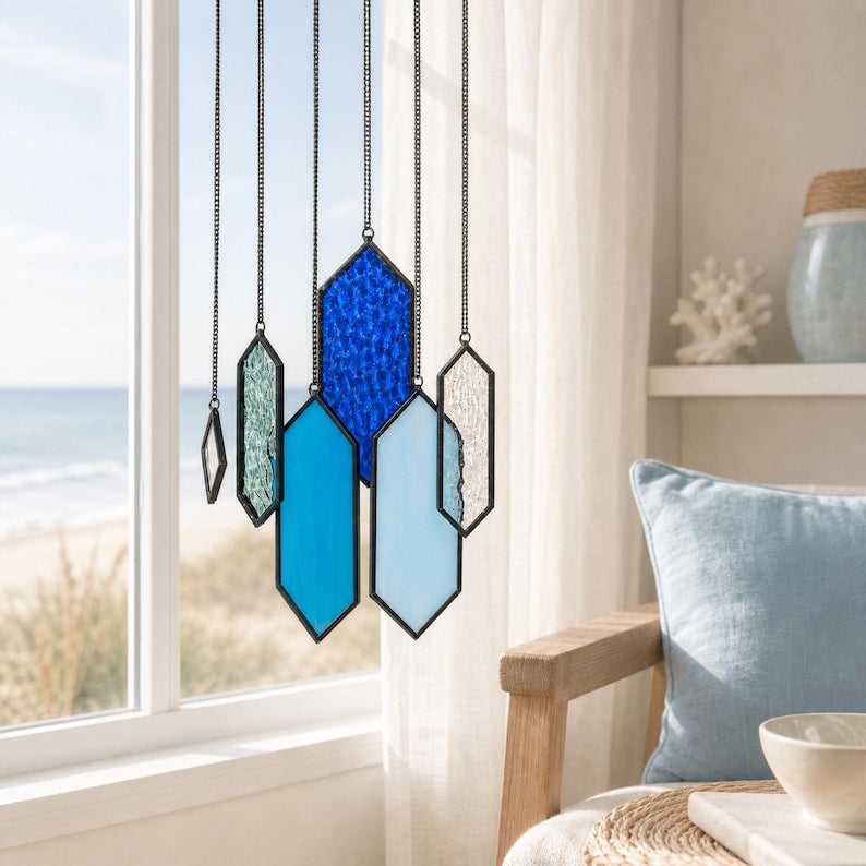 Geometrischer Buntglas-Sonnenfänger, farbenfrohes Glas-Windspiel